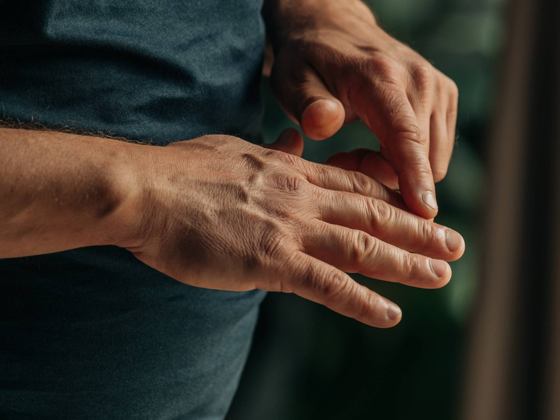 close-up-of-a-middle-aged-man-hands-highlighting